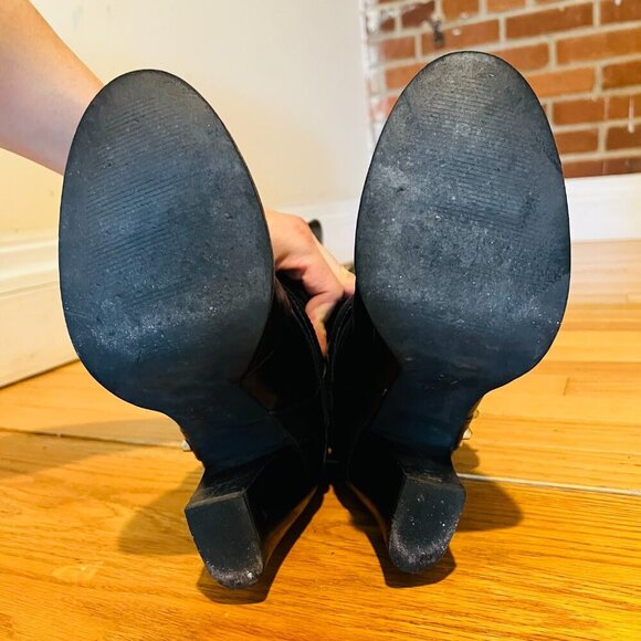 MICHAEL KORS BLACK LEATHER KNEE HIGH BOOTS WITH BUCKLE & RIVETS SZ 8 M - Picture 12 of 16